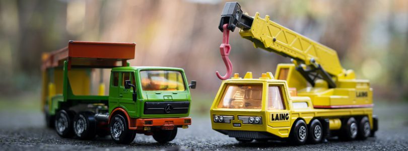 Offrir un camion miniature à son enfant : une bonne idée ?
